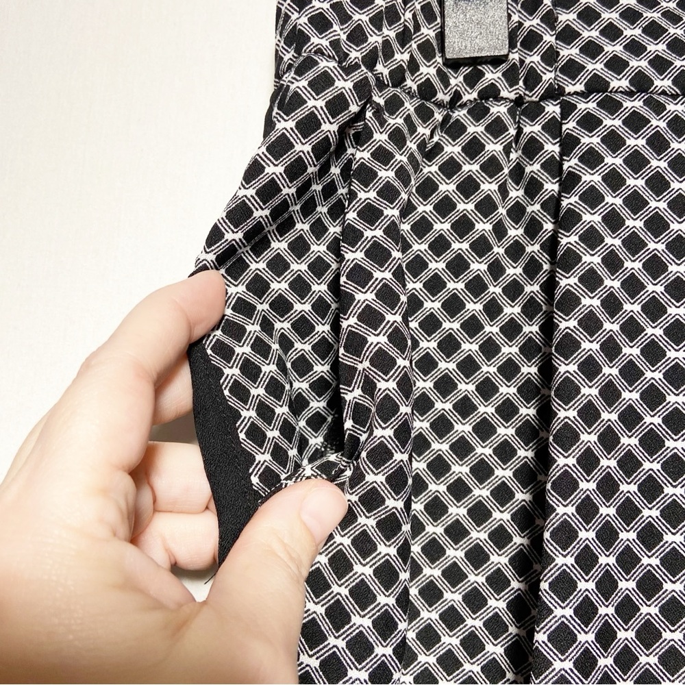 Worthington Womens Pants Black and White Geometric‎ Slim Fit Size Small - Picture 5 of 9